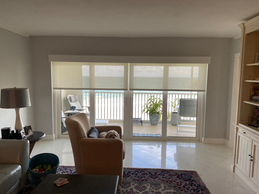Transform Your Living Room with Motorized Window Shades - Plantation ...